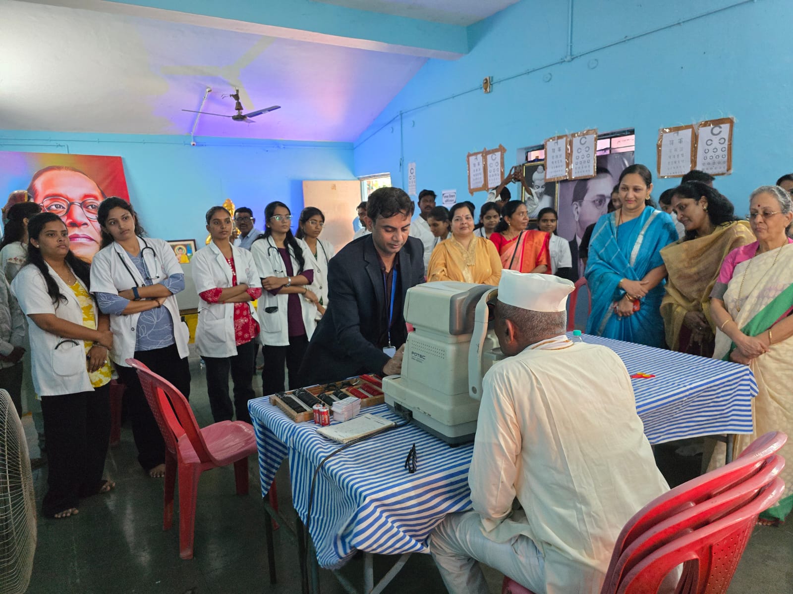 वाढदिवसानिमित्त ७५० रुग्णांची मोफत नेत्र तपासणी